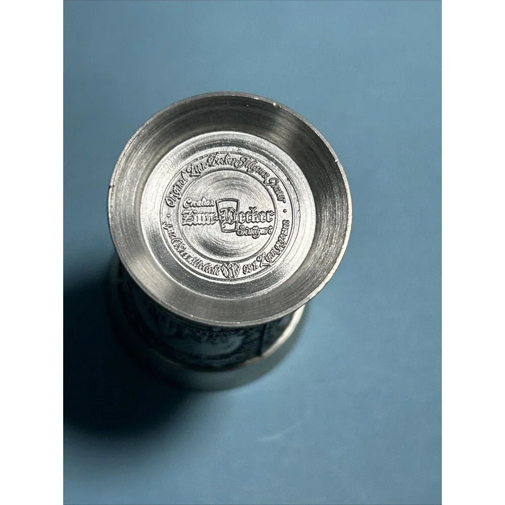 Zinn Becker Stuttgart 95% Pewter Shot, 3 scene Embossed Frankfurt Germany